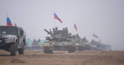Войска РФ продолжают прибывать к границе Украины и выдвигаться на боевые позиции, — Госдеп