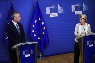 Главы НАТО и Еврокомиссии обсудили ситуацию вокруг Украины