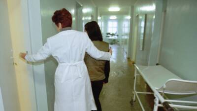 Медсестра медцентра, где погибли 7 пациентов, пыталась покончить с собой