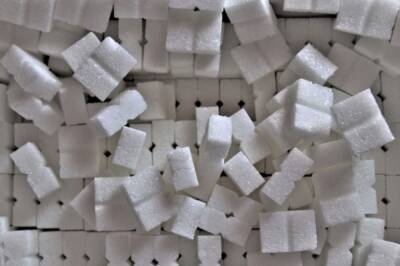 Белоруссия ограничила экспорт сахара на полгода