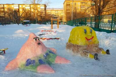 В курганском детском саду сделали изо льда персонажей мультсериала «Губка Боб Квадратные Штаны»