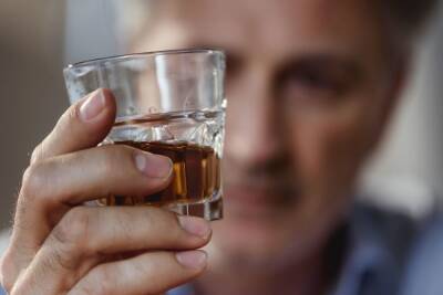 Алкоголики в Петербурге стали реже обращаться в наркологические центры