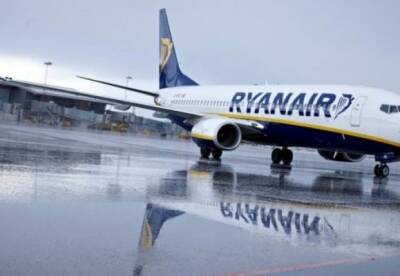 Авиакомпания Ryanair не планирует прекращать полеты в Украину