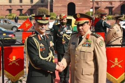 Командующий армией Саудовской Аравии совершил исторический визит в Индию