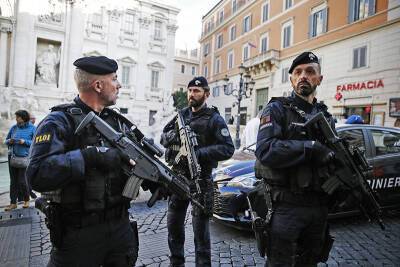 В Риме по подозрению в связях с мафией задержали более 60 человек