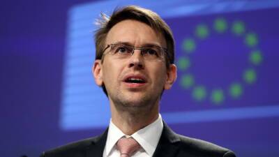 В ЕС заявили, что намерены следить за отводом ВС России от границы Украины