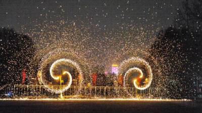 ФОТОФАКТ: Фестиваль фонарей прошел в Китае