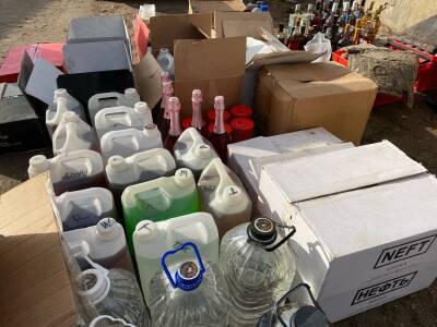 В Астрахани полицейские пресекли продажу контрафактного алкоголя