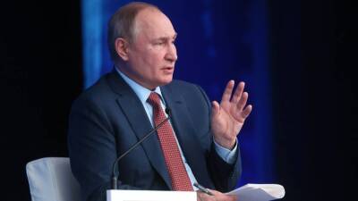 «Нельзя действовать по шаблону»: Путин призвал МВД пресекать подростковую преступность