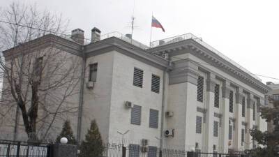 Посольство России в Киеве опровергло сообщения о пожаре в здании