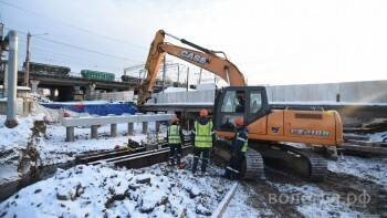 Власти Вологды ищут пути, как справиться с пробками из-за ремонта моста через Шограш