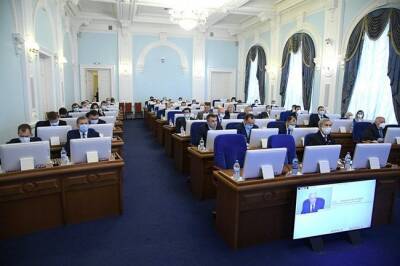 Расходы Омской области увеличили сразу на 28 млрд