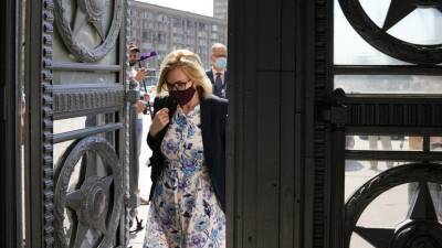 Британский посол Дебора Броннерт прибыла в МИД России