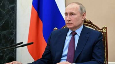 Путин потребовал снижения инфляции и роста доходов граждан