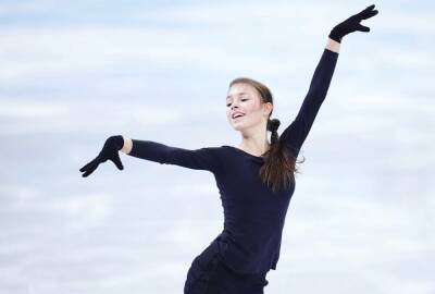 Россиянки заняли два первых места на Олимпиаде, Валиева без награды
