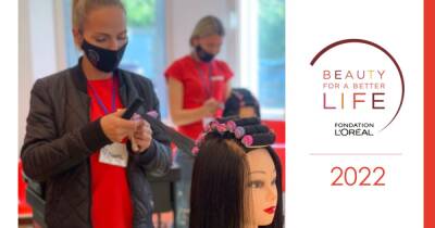 L'Oréal Україна запустила 6-й сезон загальноосвітньої програми "Краса для всіх" (Beauty for a Better Life)