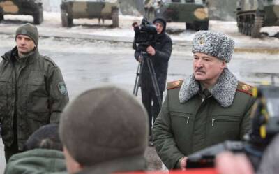 Лукашенко подтвердил, что ждет указания Путина на недружественный шаг против Украины