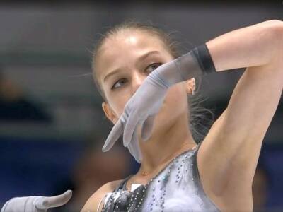 «Я ненавижу этот спорт! Так нельзя!»: Трусова, завоевавшая «серебро» Олимпиады, расплакалась после объявления итоговых результатов (видео)