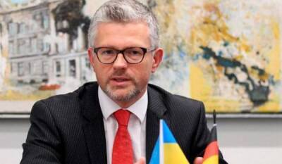 Украинский посол в ФРГ запретил Берлину идти на “гнилые компромиссы” с Россией за спиной…