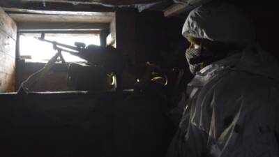 Станица Луганская вновь под обстрелом: поврежден жилой дом (видео)