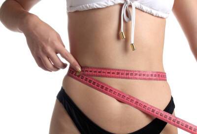 Врач назвал главные факторы, влияющие на набор веса