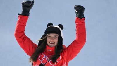 Фристайлистка из Китая Эйлин Гу стала олимпийской чемпионкой в хафпайпе