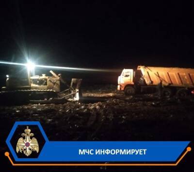 В Астраханской области загорелся мусорный полигон