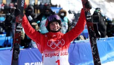 Китаянка Гу стала олимпийской чемпионкой в хафпайпе