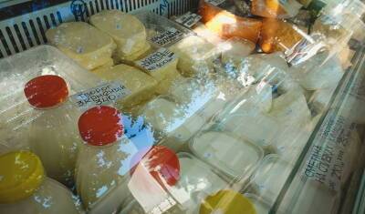 Тюменские таможенники задержали 20 тонн плавленого сыра с нарушениями из Кыргызстана