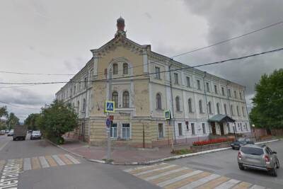 Любимов поручил в течение недели найти средства на ремонт школы №1 в Скопине