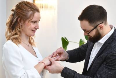 В 2021 году граждане России заключили рекордное число брачных контрактов