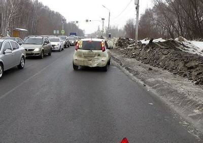 Опубликованы фотографии с места столкновения двух легковушек на трассе М5 в Рязани