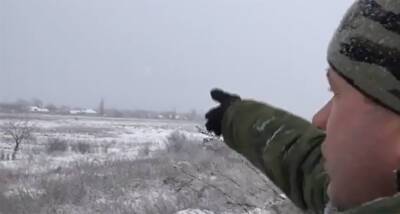 Донбасс снова обстреляли на всех направлениях
