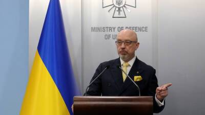 Глава Минобороны Украины заявил, что вероятность масштабной эскалации в Донбассе невысокая