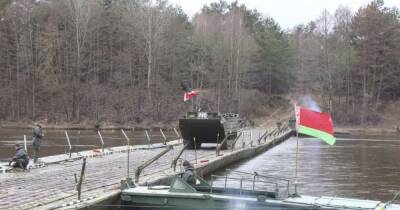 Возведенный российскими военными мост через Припять в Беларуси исчез , - CNN (фото)