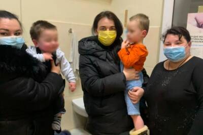 Харьковская полиция спасла двух маленьких мальчиков, которые жили в грязи и голоде