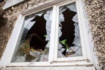Украинские каратели обстреляли три населенных пункта ЛНР