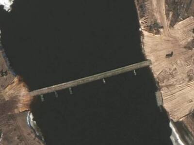 CNN: понтонный мост через Припять в Беларуси исчез