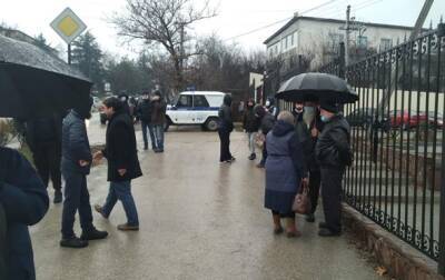 В Крыму "суд" арестовал делегата Курултая