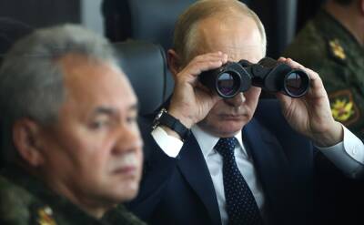 В Кремле напомнили о «красной кнопке», говоря про учения «ядерной триады» с Путиным