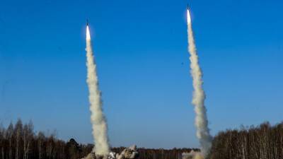 В Кремле назвали регулярным процесс учений и тренировочных запусков баллистических ракет