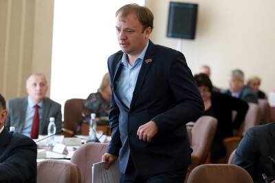 В Челябинске депутата вызывают на комиссию по этике за критику закона Бурматова
