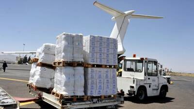 Таджикистан получил 20 тонн «гуманитарки» для возможных беженцев
