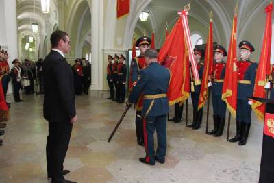 В Тульское музейное объединение передали боевые исторические знамена времен Великой Отечественной войны