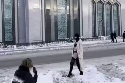 Верховный муфтий России назвал способы вразумить блогеров, снимающихся обнажёнными на фоне мечетей