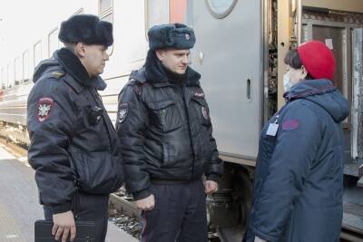 В Ростовской области отмечают День образования органов внутренних дел Российской Федерации на транспорте