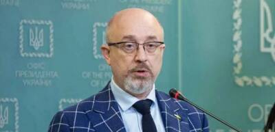 В Украине нужно принять закон о легализации оружия, — Резников