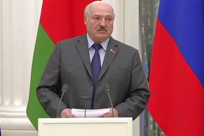 Лукашенко: С Донбасса уже бегут люди