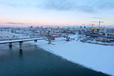 Надвижка четвертого моста через Обь в Новосибирске готова на 80%