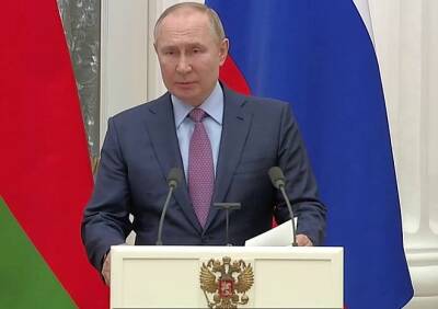 Путин сообщил, что не обращал внимание на «вбросы» о вторжении на Украину